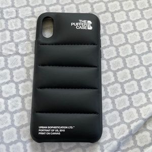 iPhone X black puffer case